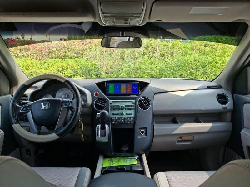 2011 Honda Pilot thumbnail 10