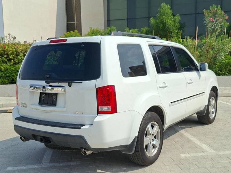 2011 Honda Pilot thumbnail 3
