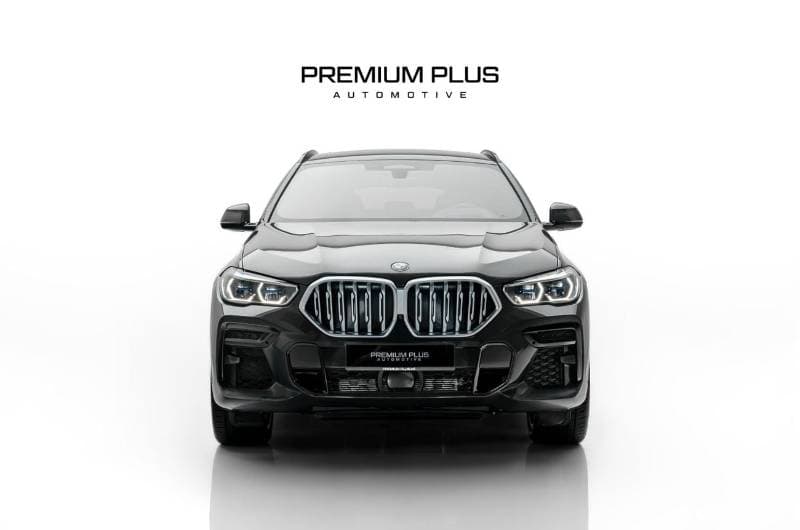 2022 BMW X6 thumbnail 2