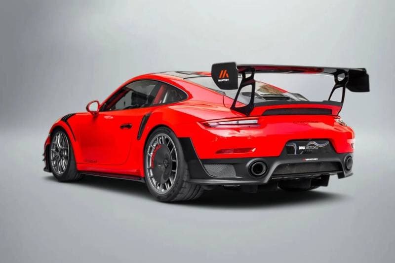 2018 Porsche 911 thumbnail 2