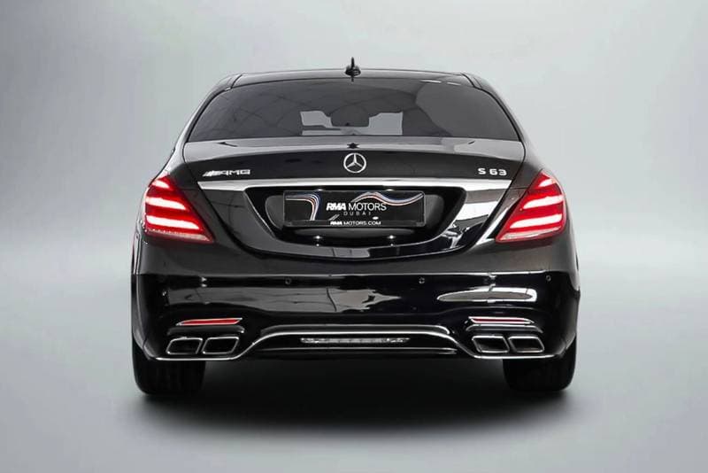 2018 Mercedes Benz S63 AMG thumbnail 4