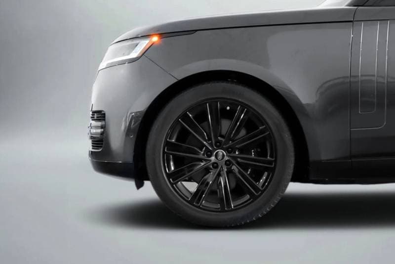 2023 Land Rover Range Rover thumbnail 6