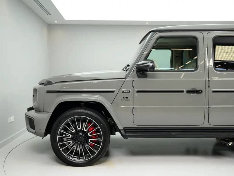 2027 Mercedes Benz G63 AMG thumbnail 6