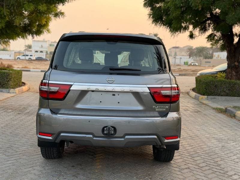 2022 Nissan Patrol thumbnail 3