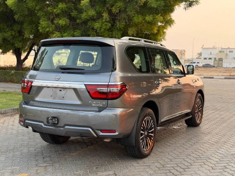 2022 Nissan Patrol thumbnail 2