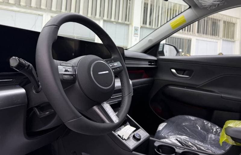 2026 Hyundai Kona thumbnail 7