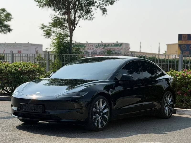 2024 Tesla Model 3 thumbnail 2
