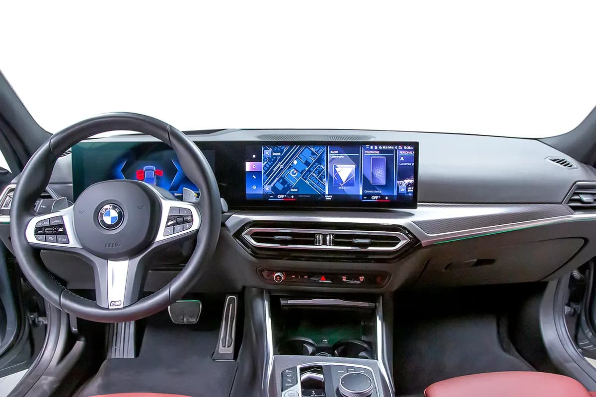 2024 BMW 3-Series 330i thumbnail 4