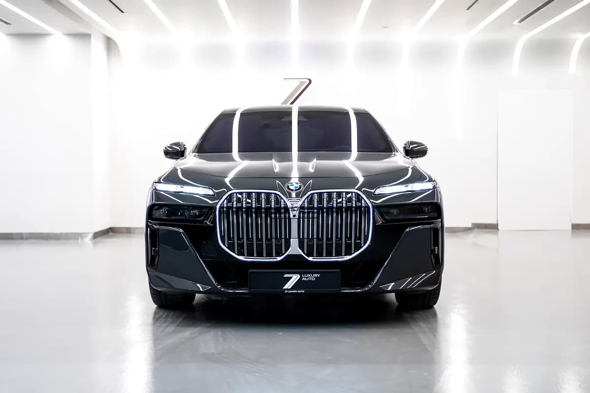 2023 BMW 7-Series 740i Exclusive