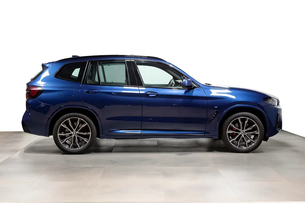 2024 BMW X3 xDrive30i M Sport thumbnail 2