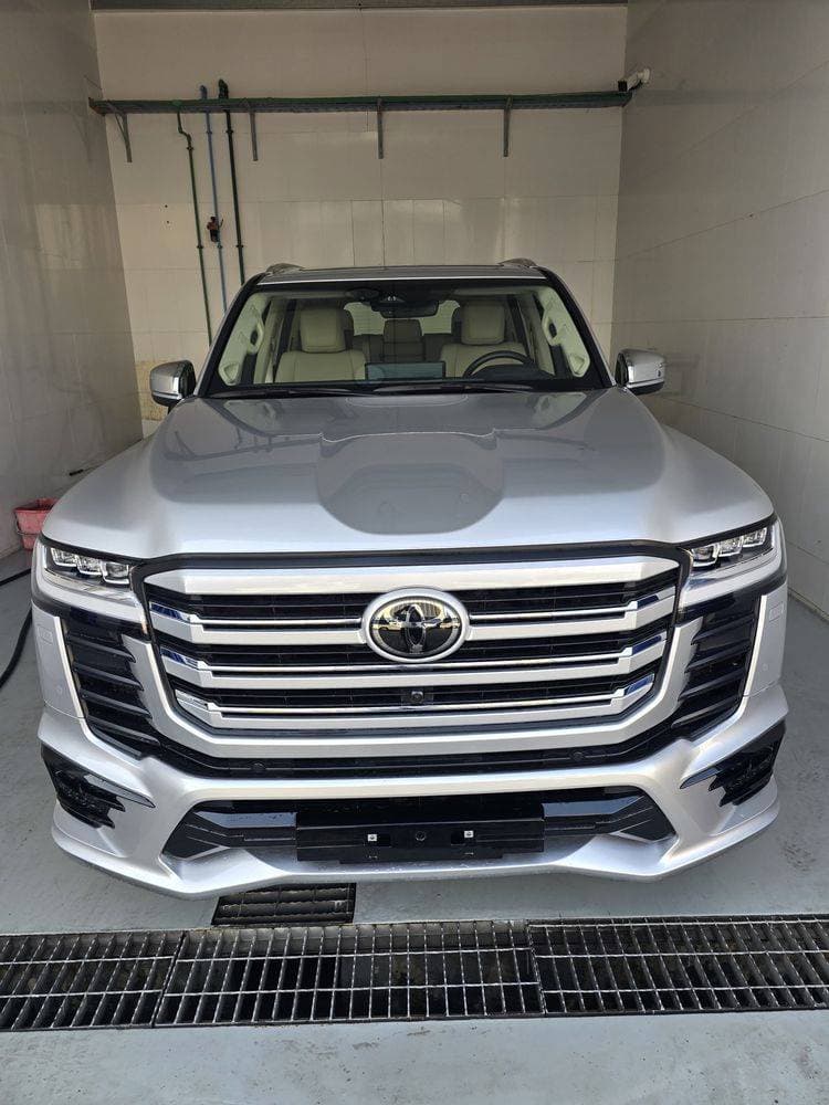 2025 Toyota Land Cruiser
