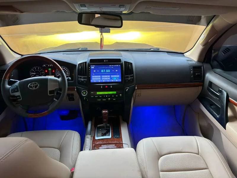 2013 Toyota Land Cruiser