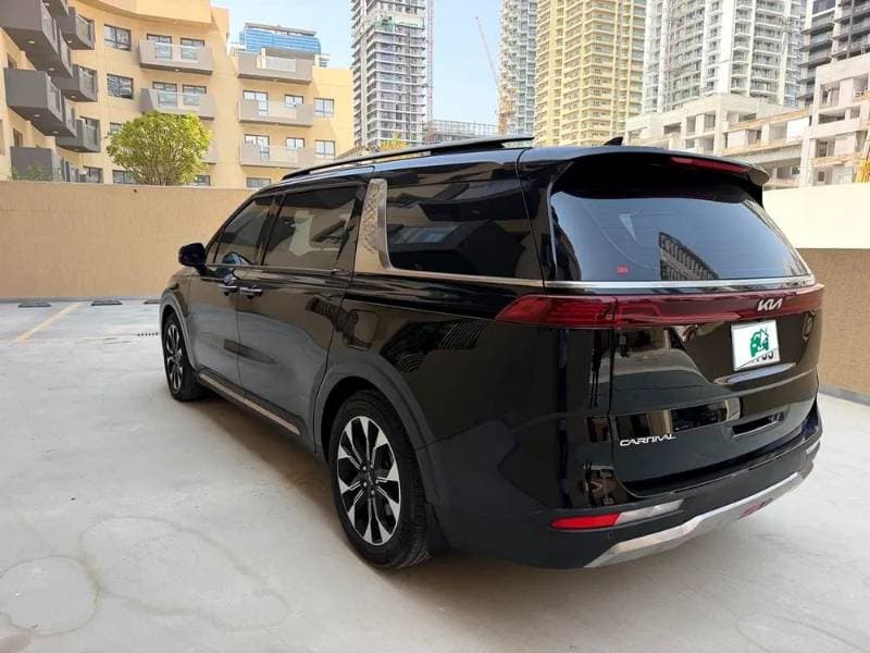 2023 Kia Carnival