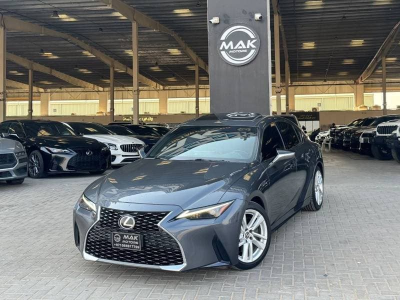2023 Lexus IS300