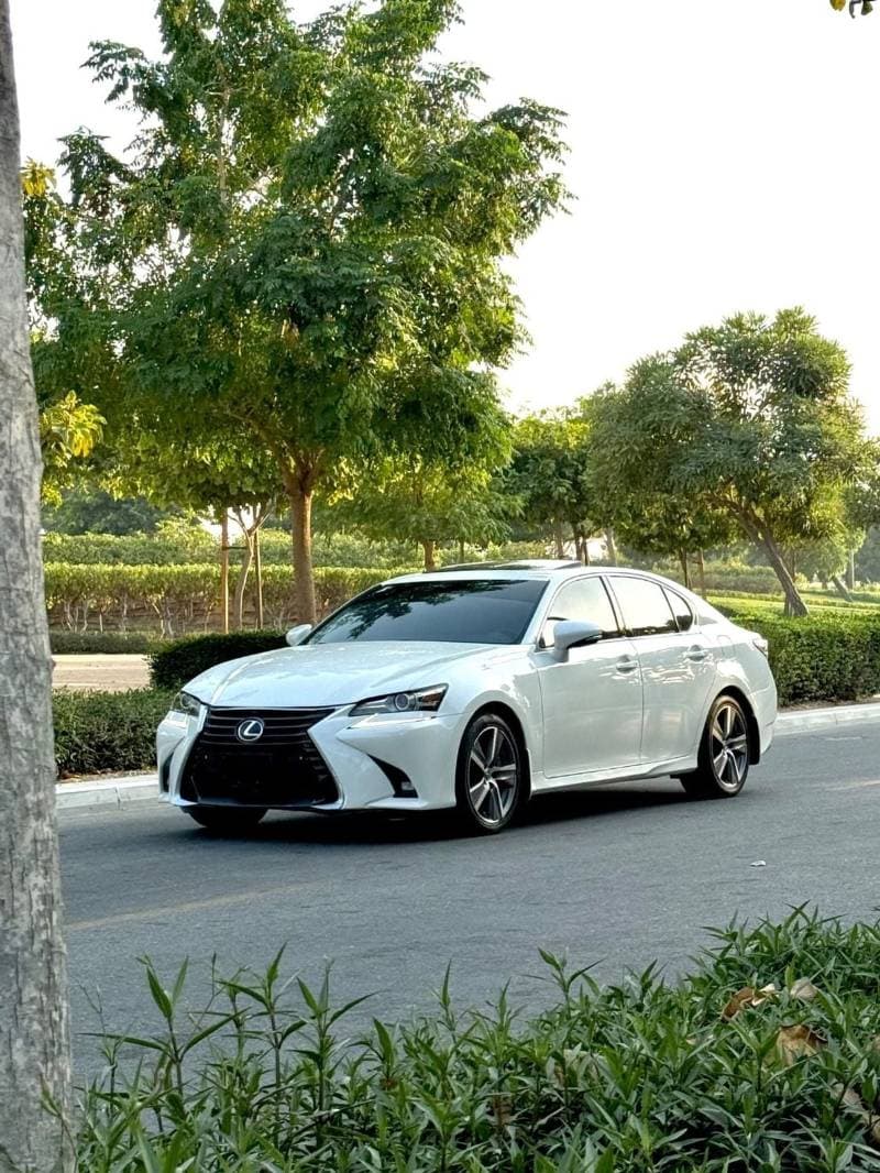 2016 Lexus GS200T