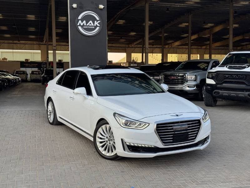 2017 Genesis G90